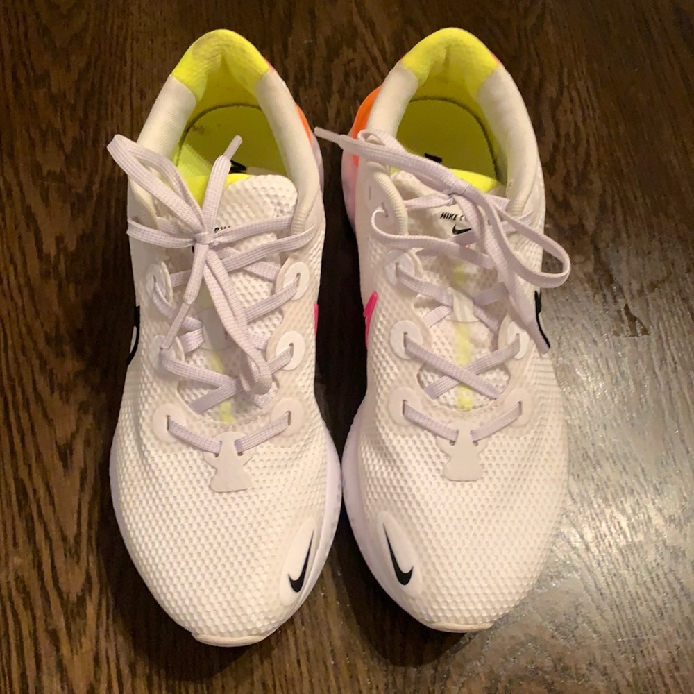 Nike - Renew